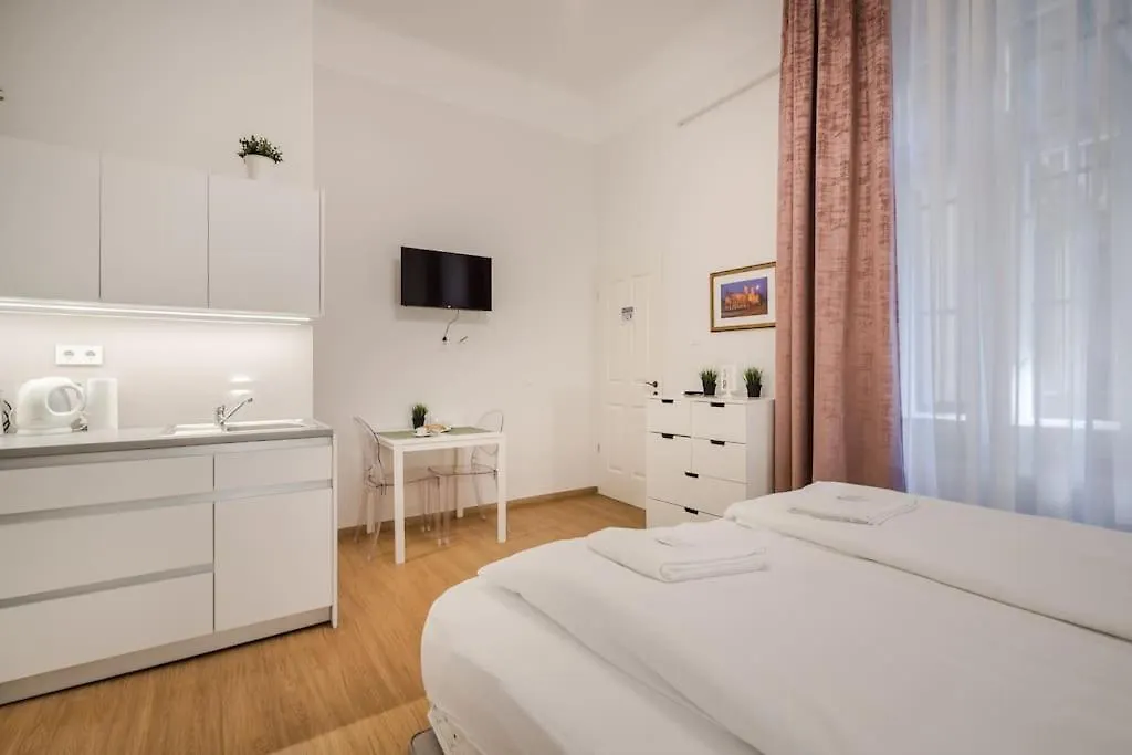 Klauzal Garden City Apartments- Studio K32 Budapest 0*,  Hungary