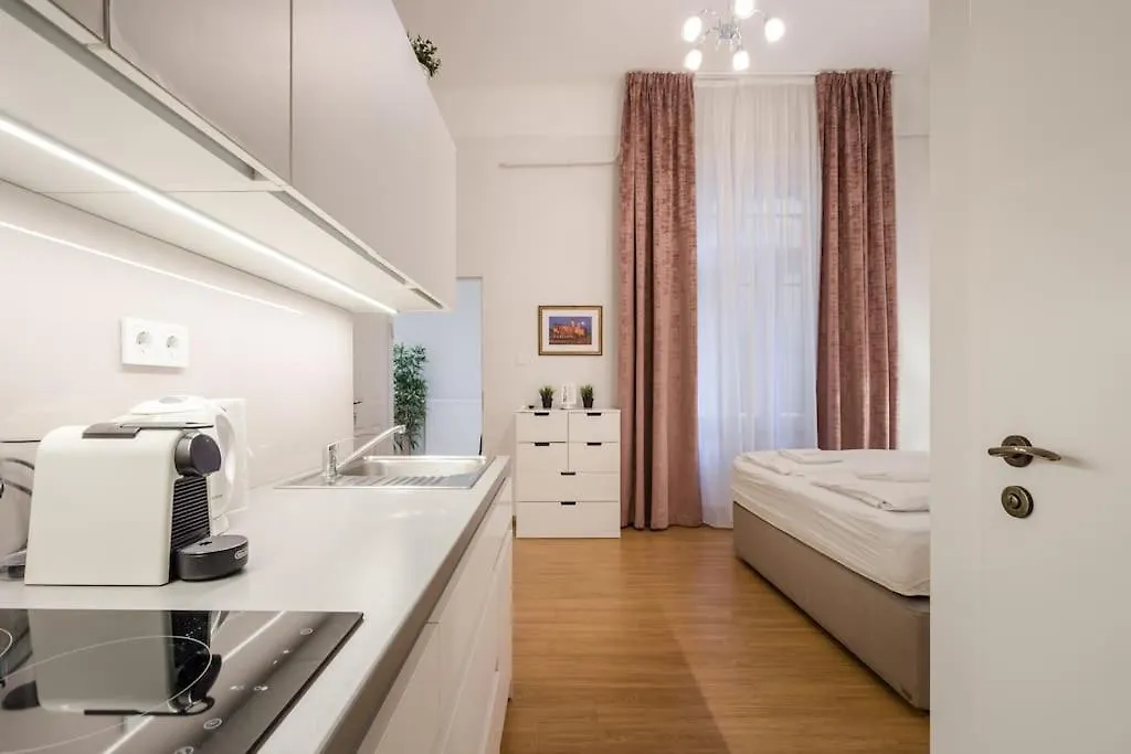 Apartment Klauzal Garden City Apartments- Studio K32 Budapest Hungary