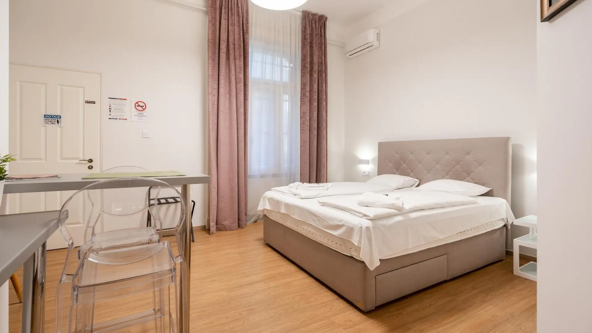 Apartment Klauzal Garden City Apartments- Studio K32 Budapest